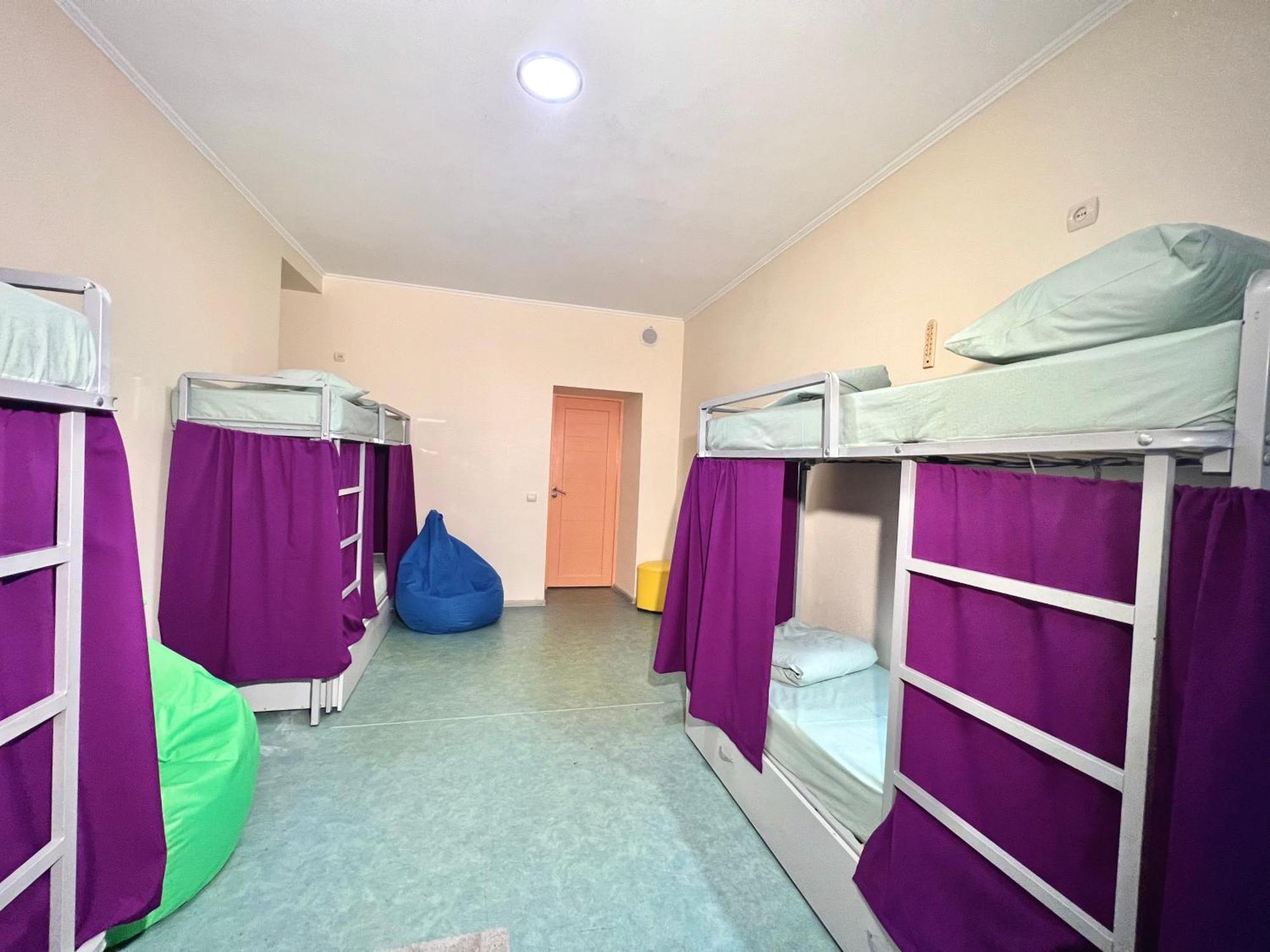 Demeevsky Hostel Kyjev Exteriér fotografie
