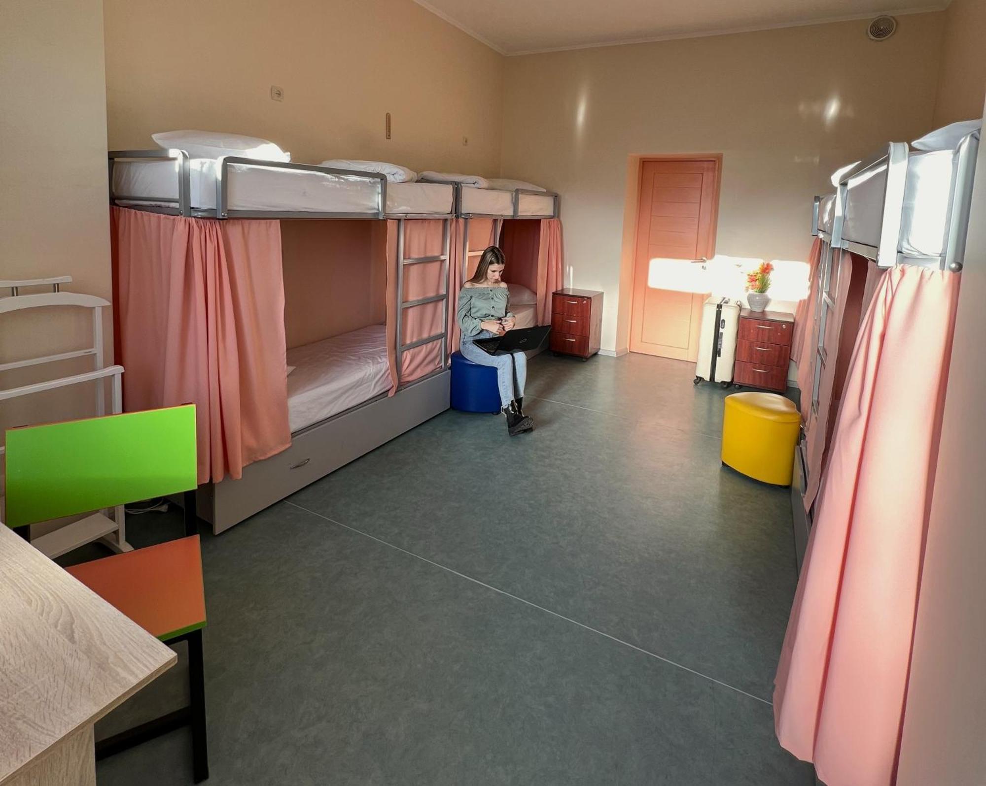 Demeevsky Hostel Kyjev Exteriér fotografie