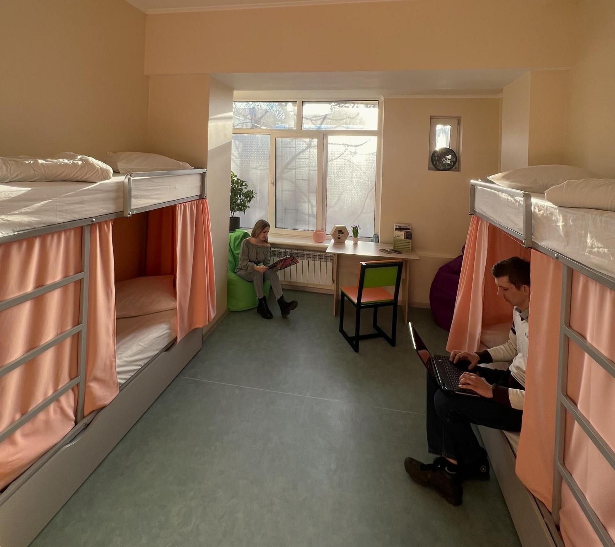 Demeevsky Hostel Kyjev Exteriér fotografie